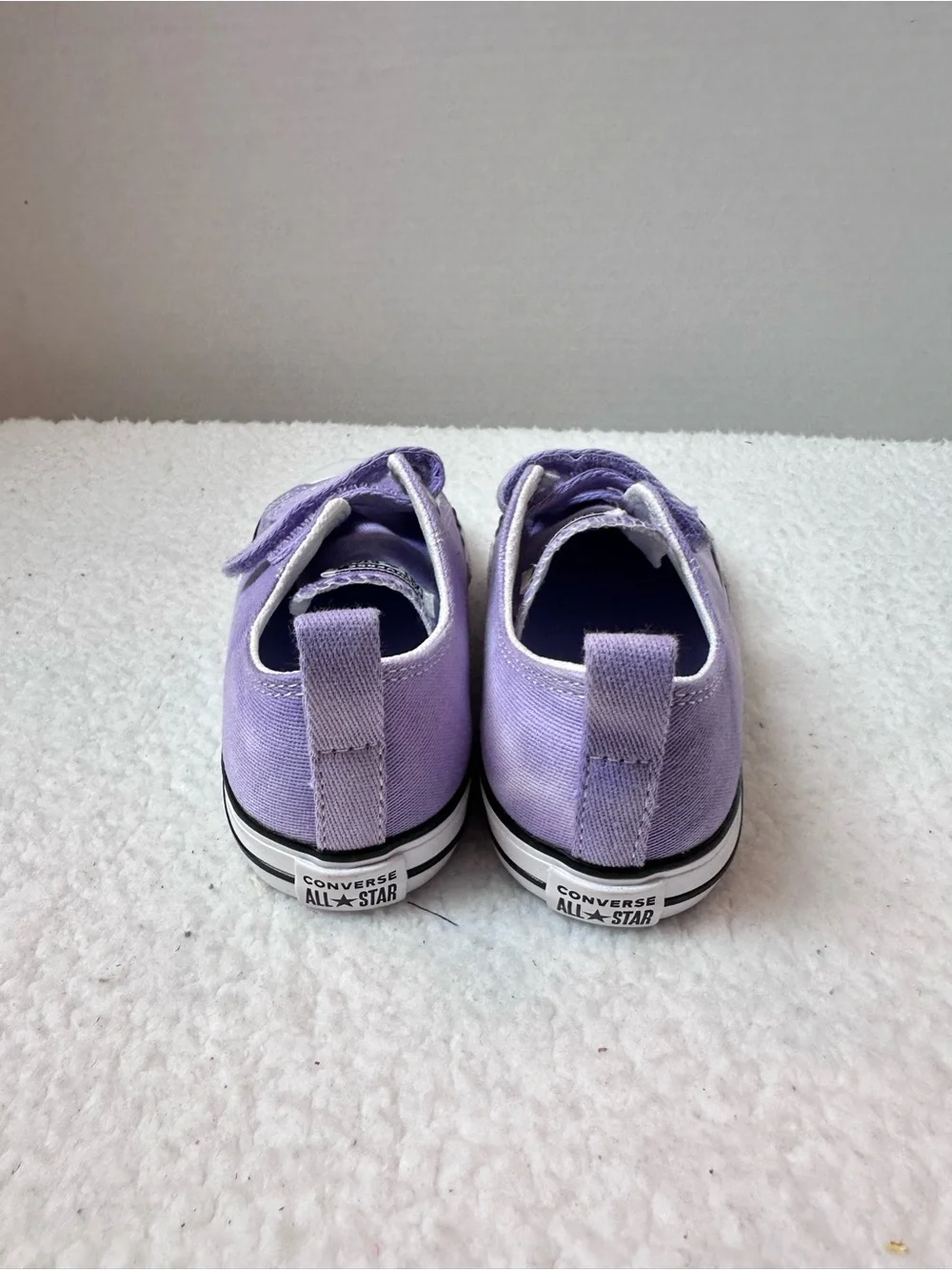 Girl’s Purple Converse Sneakers
